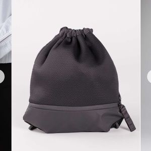 Lululemon 🍋 | Go Lightly Cinch Bag